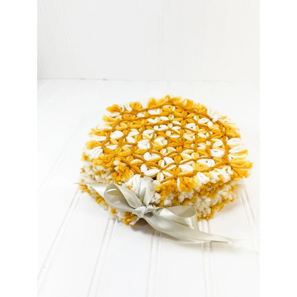 Vintage Yellow Knit Potholder‎ Set - Retro Kitchen Decor